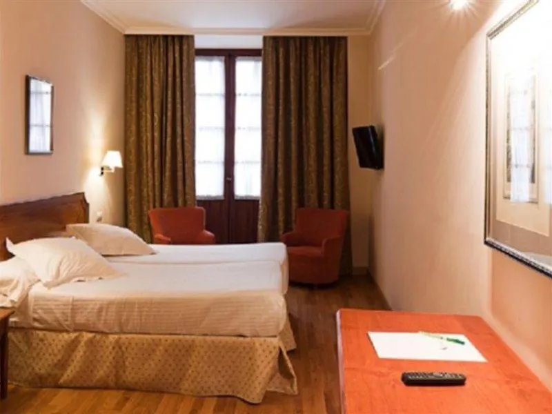 סביליה Sercotel Las Casas De Los Mercaderes 3*,